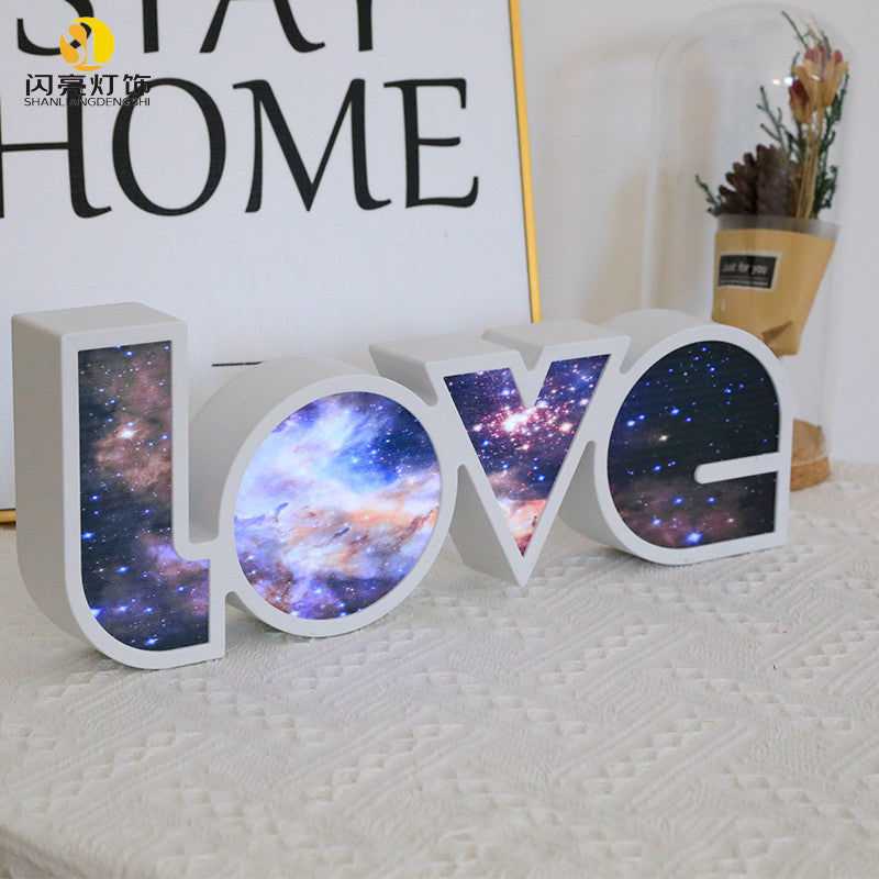 LED LOVE Light Sign for Bedroom Decor, Romantic Room Decoration, USB Night Light for Couples, Modern Home Accent