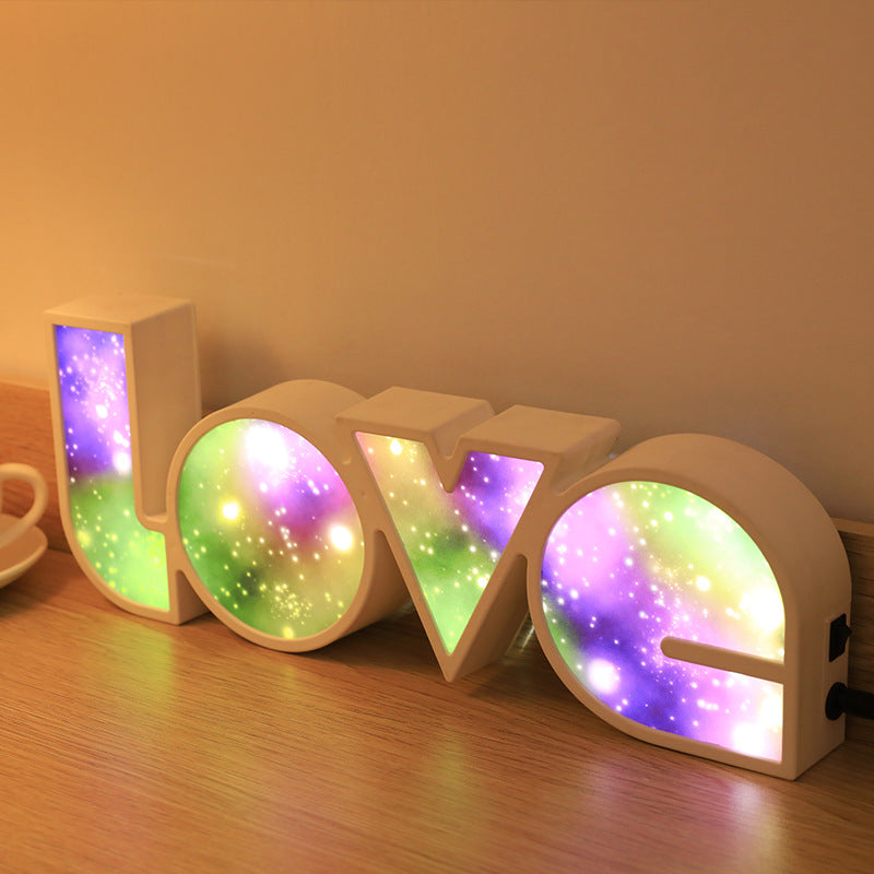 LED LOVE Light Sign for Bedroom Decor, Romantic Room Decoration, USB Night Light for Couples, Modern Home Accent